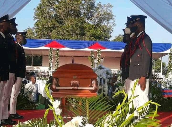 Dernier hommage au Président Jovenel Moïse.