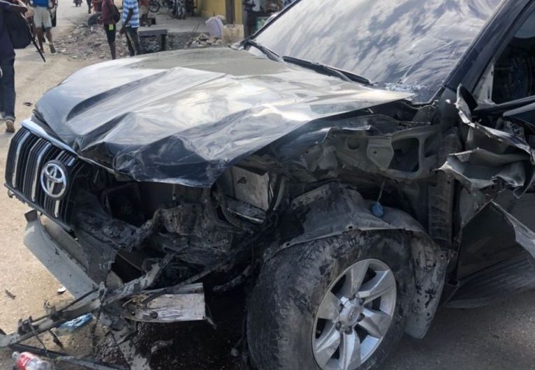 Le véhicule du ministre des Affaires étrangères Claude Joseph est accidenté