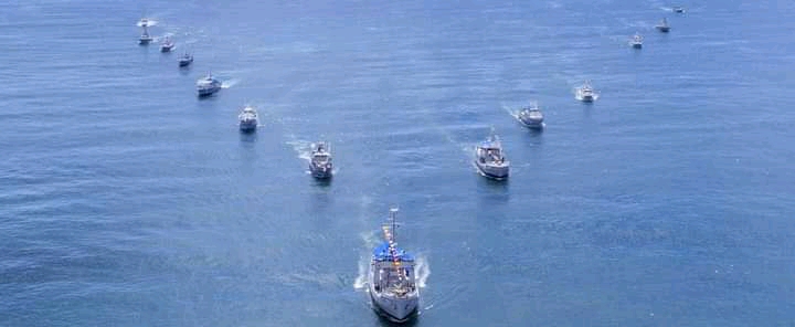 Des navires de l’armée Dominicaine arrivent en Haïti pour acheminer de l’aide.