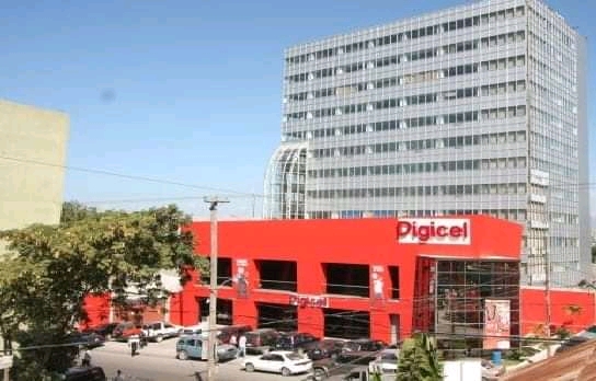 Covid-19 : la Digicel exige de son personnel sa carte de vaccination