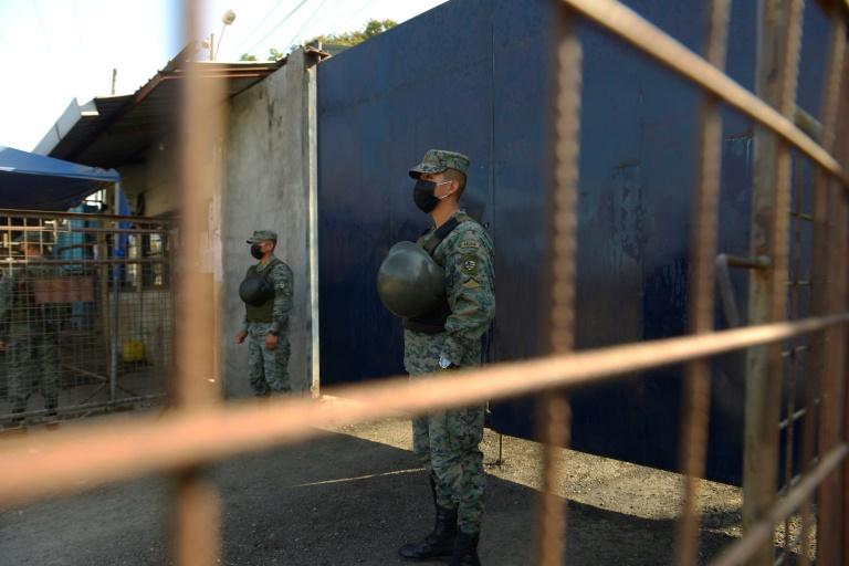 116 morts et 80 blessés recensés dans des affrontements entre prisonniers en Équateur