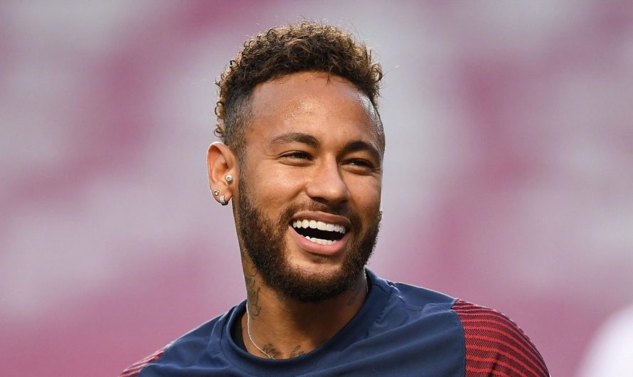 Neymar se moque de la panne de Facebook