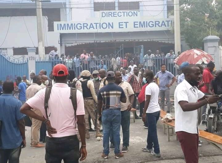 Johnson Joseph, employé de la Direction de l’Immigration et de l’Émigration, libéré