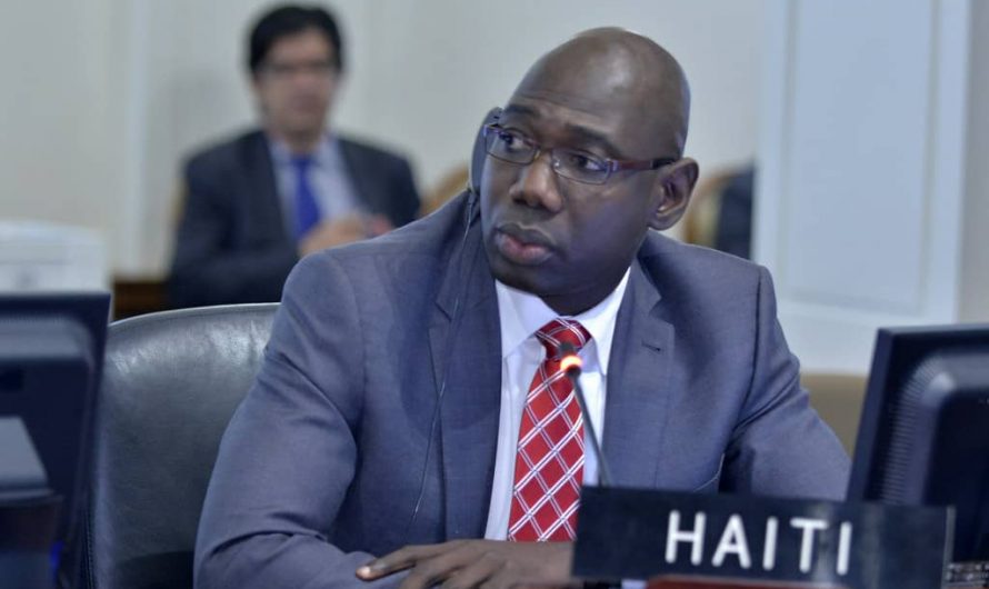 Diplomatie: Le Représentant de la République d’Haïti en France Jean Josué Pierre Dahomey donne son bilan détaillé pour l’année 2021