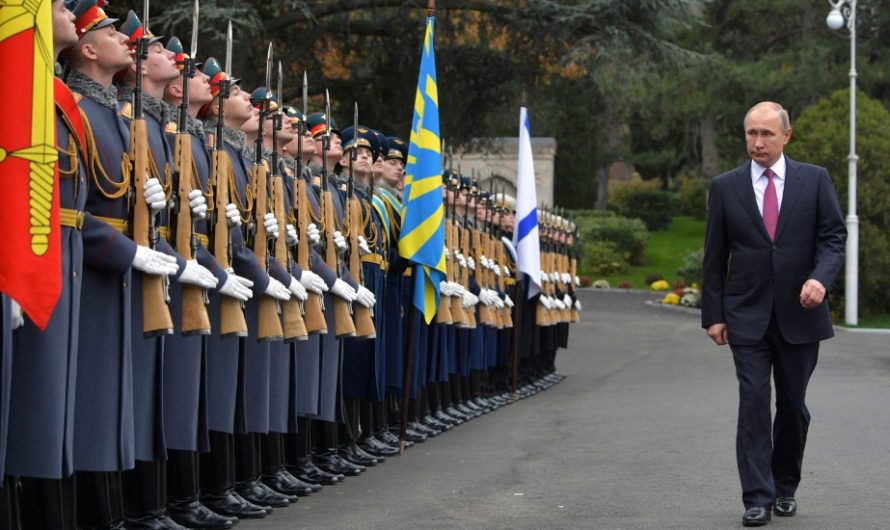 Face à la menace de la Russie contre l’Ukraine un grand nombre de la population Ukrainienne prend la fuite