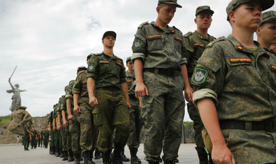 Vladimir Poutine a signé jeudi 25 août un décret pour augmenter dans l’armée russe