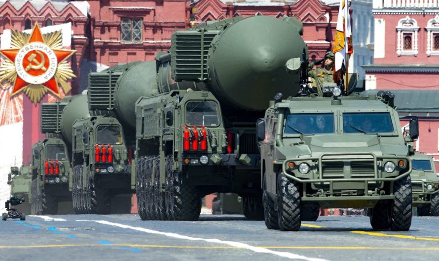Ukraine: Kadyrov appelle à utiliser «des armes nucléaires de faible puissance»