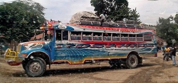 Artibonite – Insécurité.: Trois (3) autobus de transport en commun détournés par gangs armés